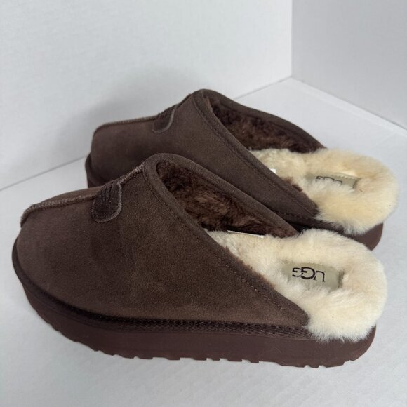 UGG  CLOGS - Picture 3 of 8